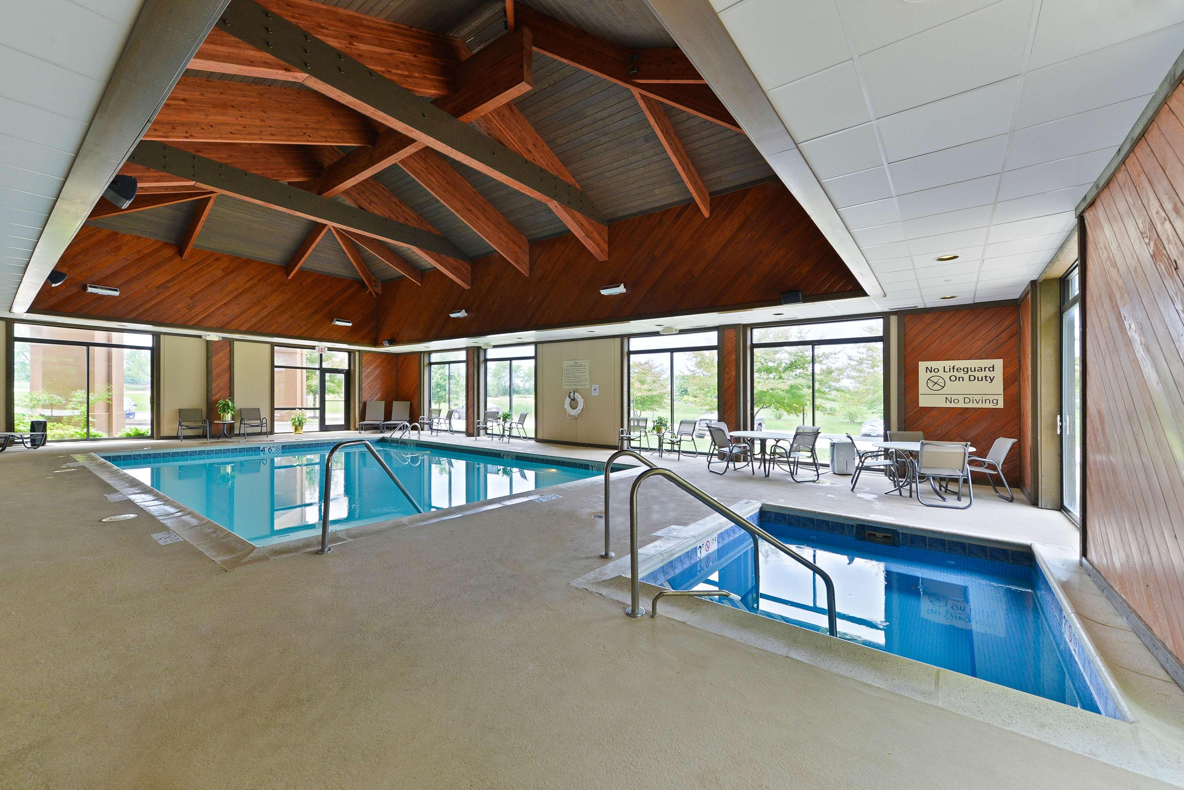 Hampton Inn Chicago-Carol Stream Exterior foto